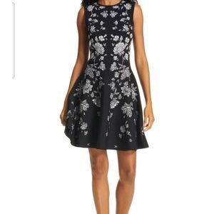 Ted Baker Naomyy Floral Jacquard Dress sz 0 (XS)